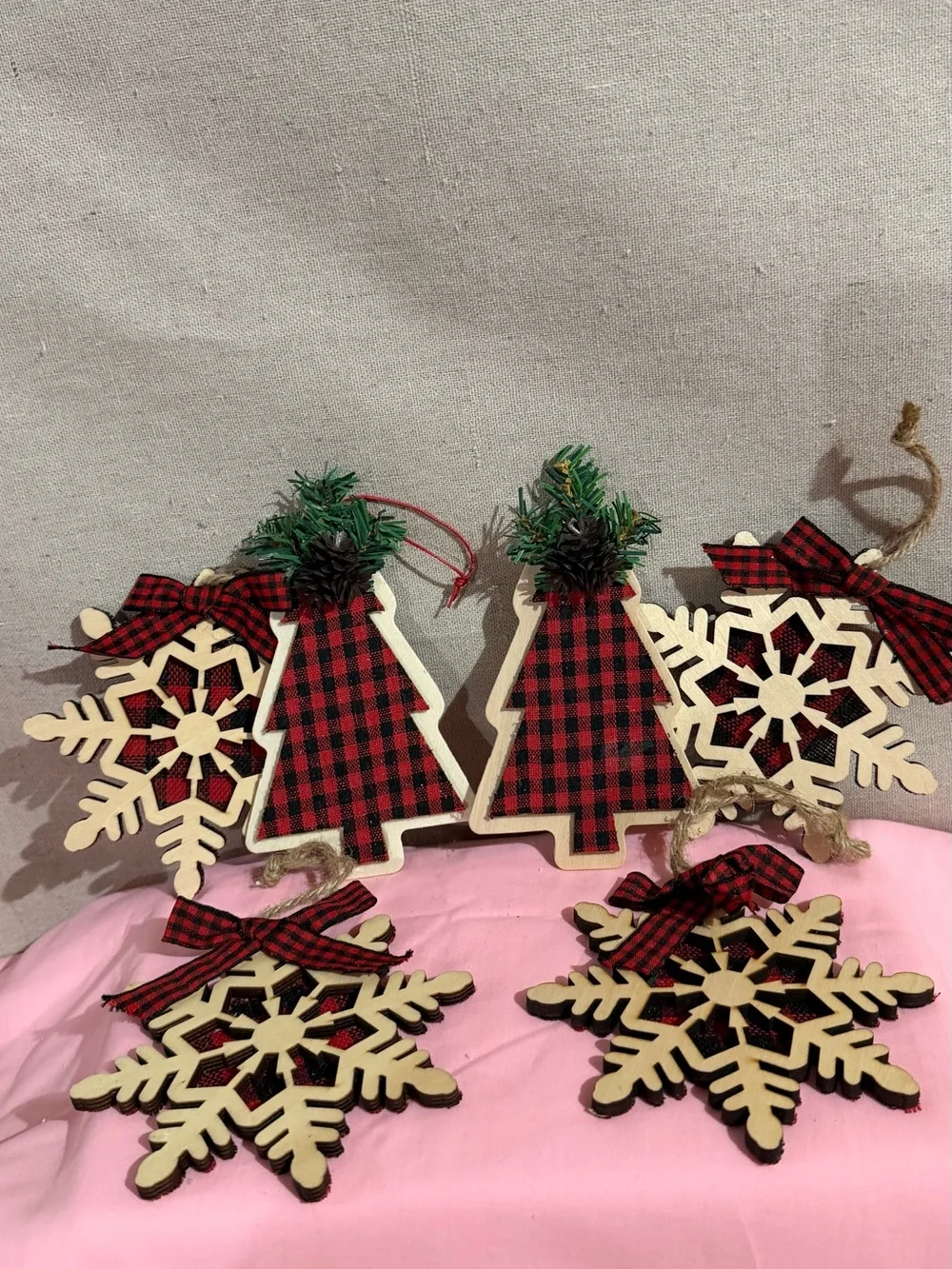 Rustic NOEL Wood Slice-Tree-Merry-Snow Flakes Ornaments with Red Buffalo Plaid